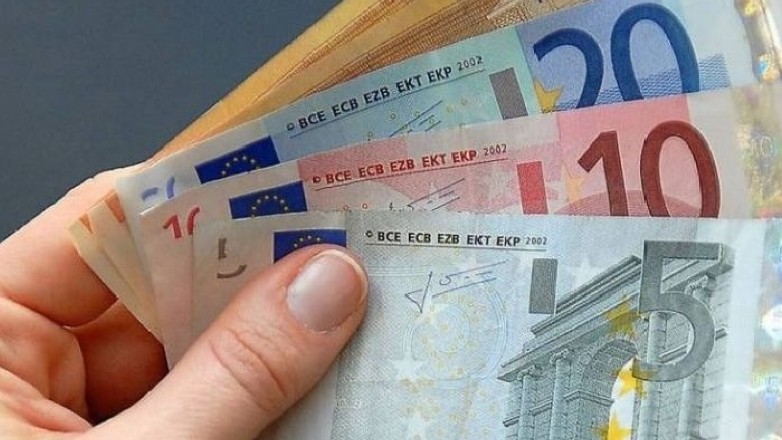 ΟΠΕΚΑ: Νωρίτερα καταβάλλονται 17 επιδόματα του Μαρτίου