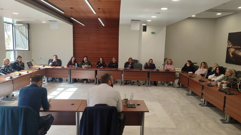 Δήμος Πετρούπολης: Συνάντηση δημάρχου με εργαζόμενους μέσω ΕΣΠΑ